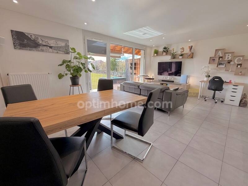 Maison à vendre, 102m², CUVAT