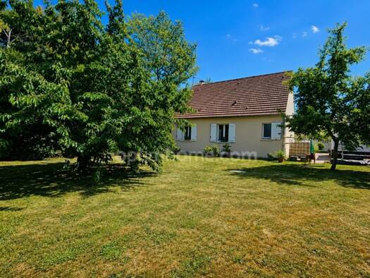 Maison à vendre 257 000 € 5 pièces 3 chambres 86 m² 951 m² de terrain Fleury 60240