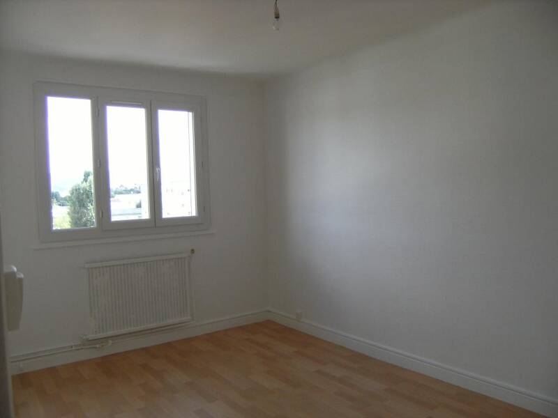 Maison à louer, 57m², SAINT PRIEST EN JAREZ