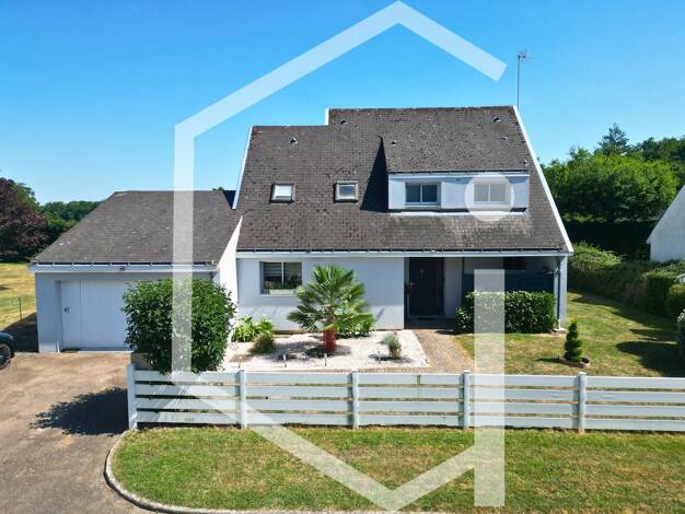Maison à vendre 155 000 € 5 pièces 4 chambres 115 m² 824 m² de terrain Neuvy sur Loire 58450