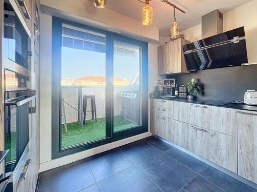 Duplex à vendre 266 500 € 4 pièces 3 chambres 118,9 m² Étage 4/4 Dufau-Tourasse Pau 64000