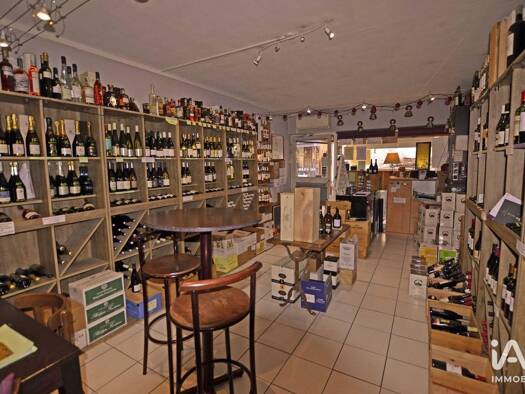 Boutique à vendre 94 000 € 40 m² de surface de vente Opio 06650