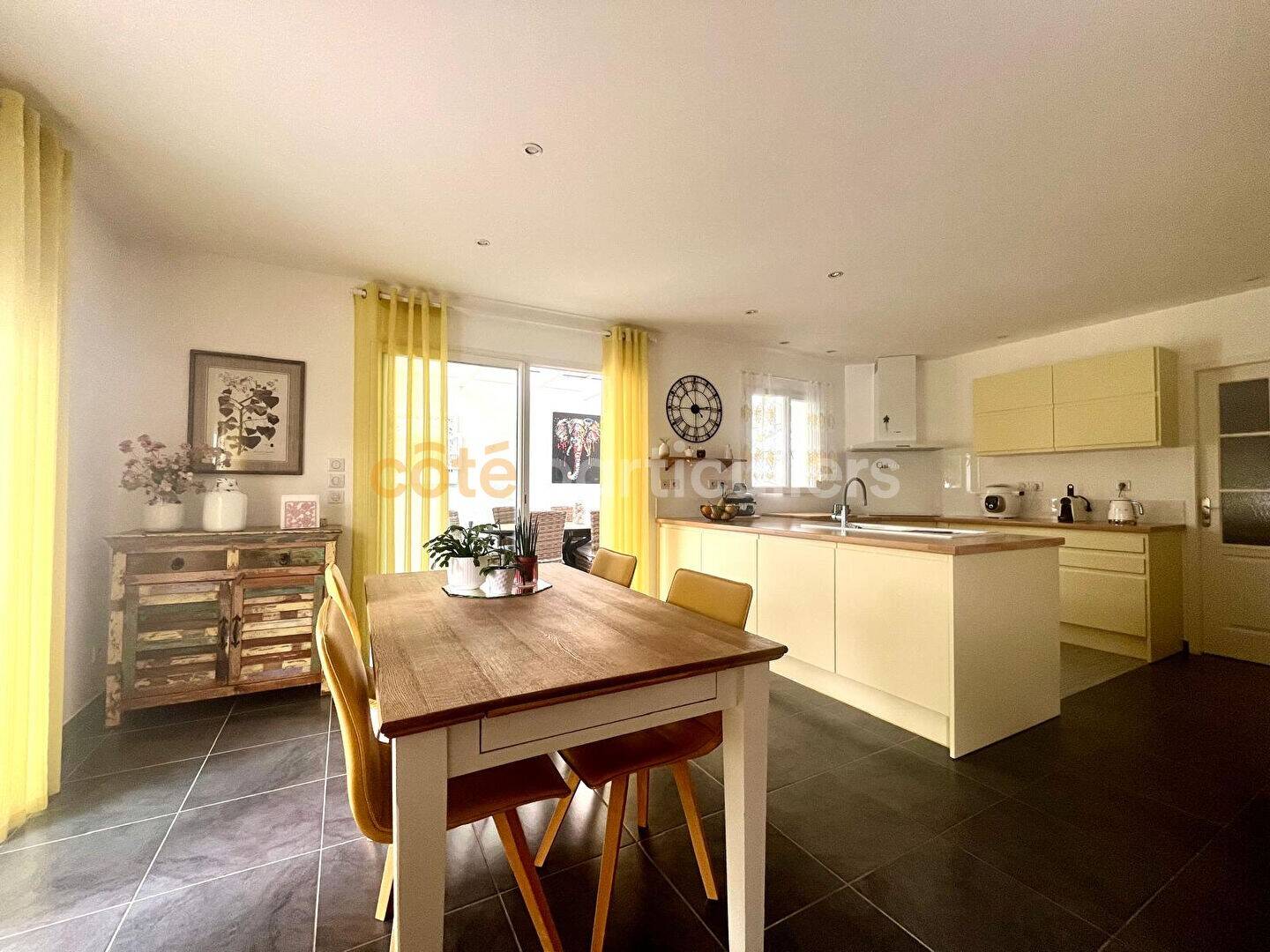 Maison à vendre, 189m², MESCHERS SUR GIRONDE