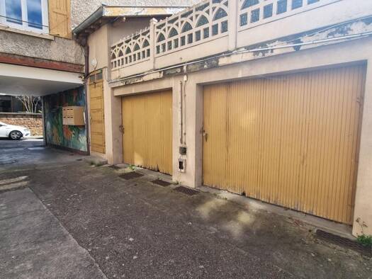 Parking à vendre 18 000 € 14,4 m² Le Bourg Fontaines-sur-Saône 69270
