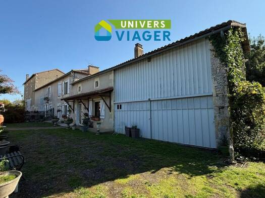 Maison en viager occupé Bouquet 35 300 € 8 pièces 6 chambres 194 m² Champniers 86400
