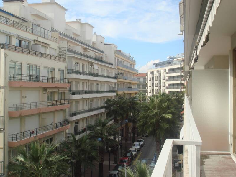 Maison à louer, 80m², ANTIBES