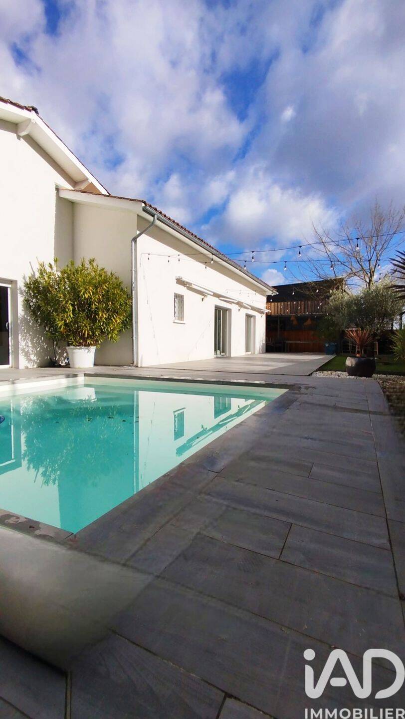 Maison à vendre, 206m², EYSINES