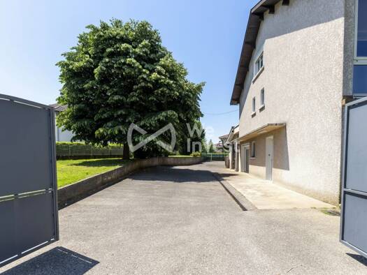 Maison à vendre - Première occupation 425 000 € 7 pièces 6 chambres 137 m² 1 100 m² de terrain Seyssuel 38200