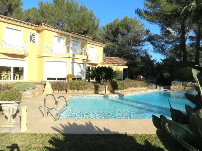 Maison à vendre, 500m², MOUGINS