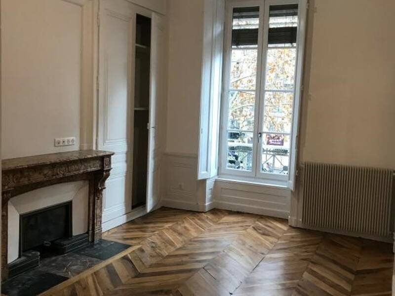 Maison à louer, 141m², LYON 3E