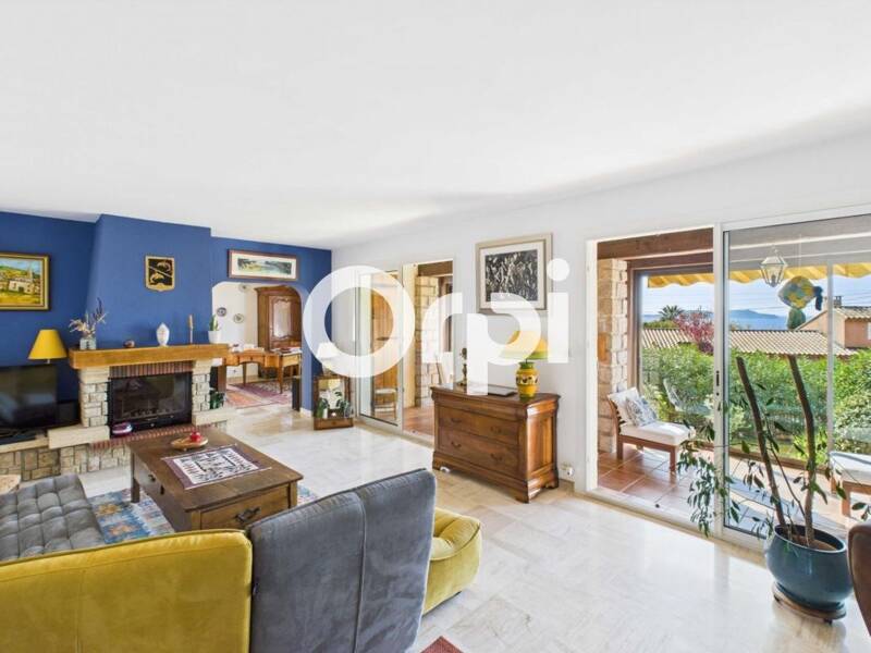 Maison à vendre, 140m², CARQUEIRANNE