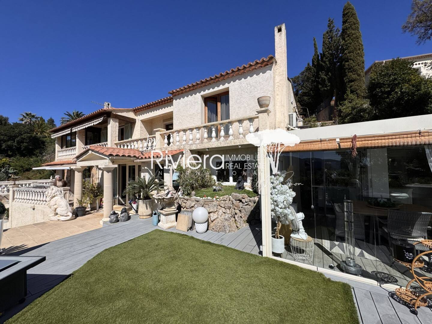 Maison à vendre, 300m², LA CROIX VALMER