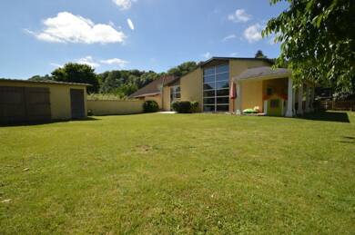 Maison à louer 1 400 € 3 pièces 2 chambres 141,3 m² 300 m² de terrain Gelos 64110
