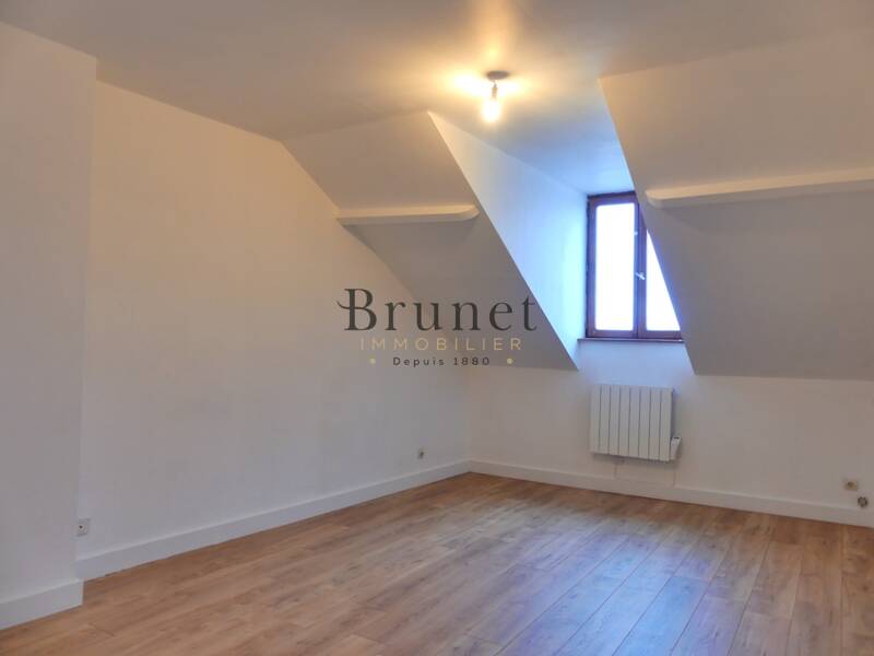 Maison à louer, 42m², SAINT MAUR DES FOSSES