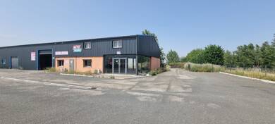 Local commercial à louer 1 881 € 310 m² de surface de vente Castelnaudary 11400