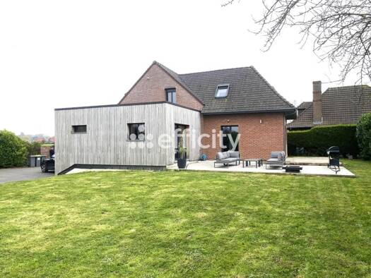Maison de ville à vendre 779 000 € 6 pièces 4 chambres 157 m² 1 060 m² de terrain Domaine de la Vigne Bondues 59910
