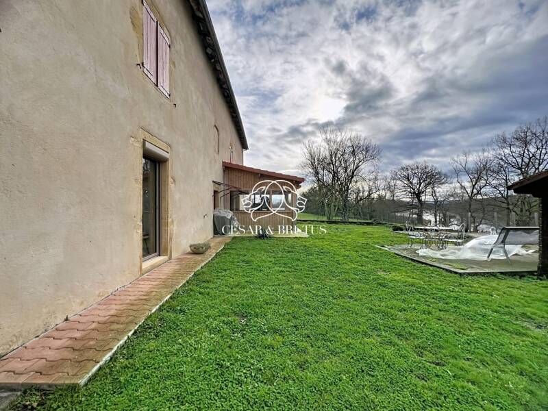 Maison à vendre, 175m², POUILLY SOUS CHARLIEU