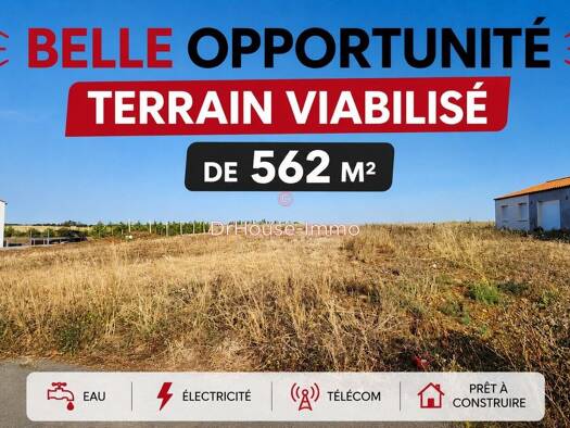 Terrain constructible viabilisé à vendre 28 200 € 562 m² de terrain Saint-Jean-d'Hermine 85210
