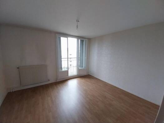 Appartement à louer 415 € 3 pièces 2 chambres 64 m² 3ème étage Saulieu 21210