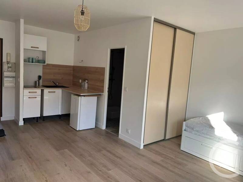 Maison à louer, 27m², ROISSY EN BRIE