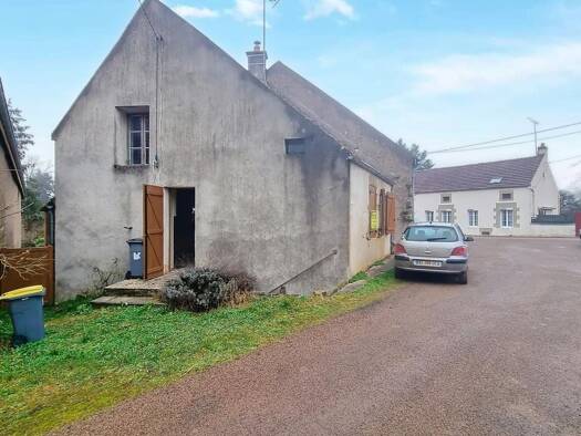 Maison à vendre 33 000 € 3 pièces 2 chambres 54 m² 195 m² de terrain Époisses 21460