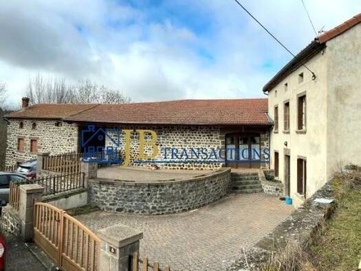 Maison à vendre 198 900 € 4 pièces 1 chambre 134 m² 815 m² de terrain Loudes 43320