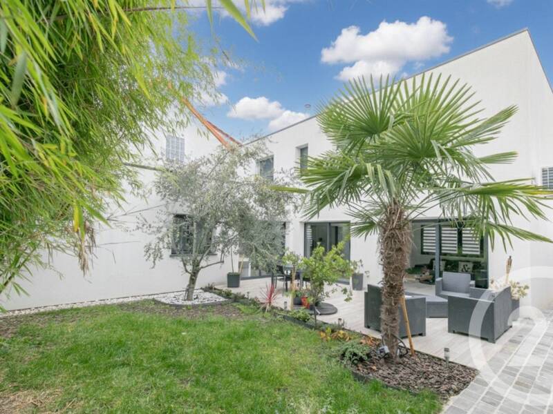 Maison à vendre, 118m², SAINT MAUR DES FOSSES