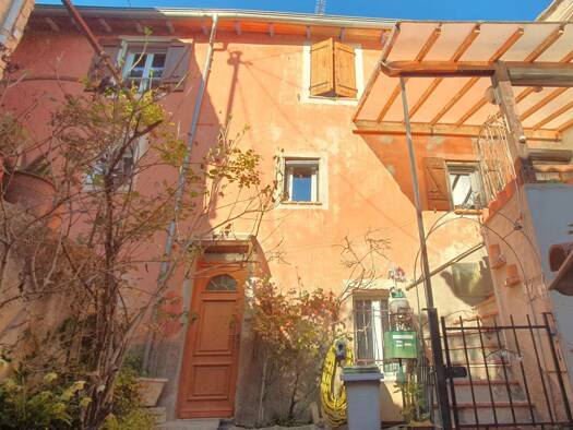 Maison à vendre 265 000 € 4 pièces 3 chambres 85 m² Tourrette-Levens 06690