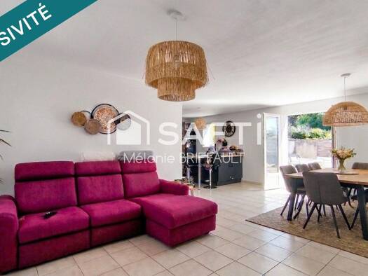 Maison de plain-pied à vendre 272 000 € 4 pièces 3 chambres 83 m² 428 m² de terrain Saint-Mathurin 85150