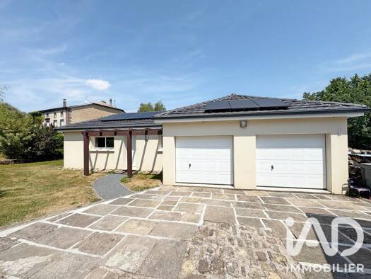 Maison de plain-pied à vendre 324 000 € 6 pièces 4 chambres 139 m² 4 274 m² de terrain Harol 88270