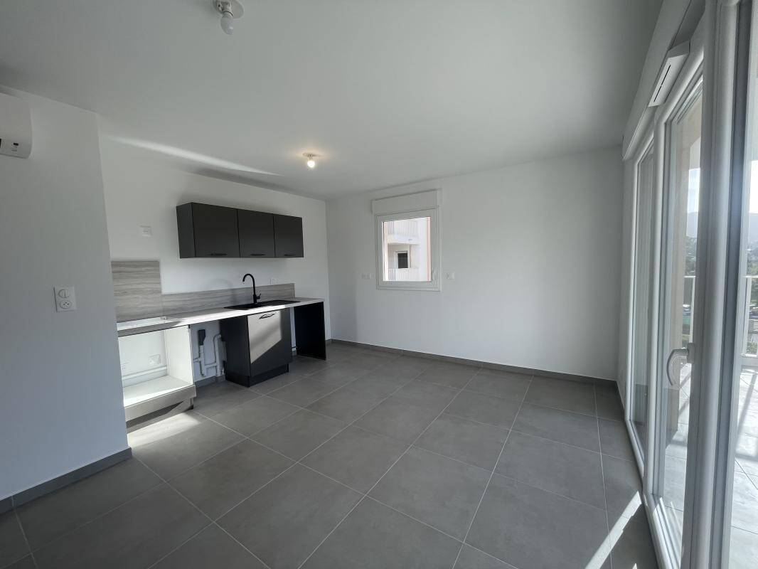 Maison à louer, 49m², AJACCIO