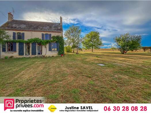 Maison à vendre 146 990 € 5 pièces 3 chambres 106 m² 1 335 m² de terrain Graçay 18310