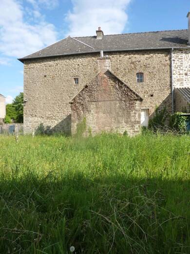 Maison à vendre 44 600 € 4 pièces 3 chambres 95 m² 653 m² de terrain Mayenne 53100