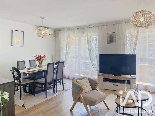 Appartement à vendre 305 000 € 3 pièces 2 chambres 80 m² 22 étages Champ de Mars Toulon 83000