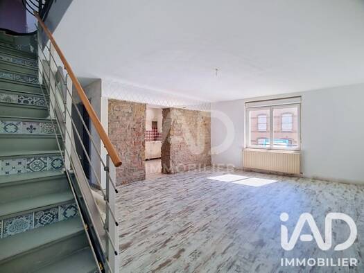 Duplex à vendre 79 000 € 6 pièces 3 chambres 109 m² Étage 1/1 Baccarat 54120