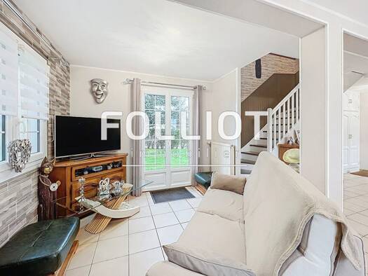 Maison à vendre 323 500 € 5 pièces 3 chambres 103 m² 1 600 m² de terrain Sainte-Croix-sur-Mer 14480