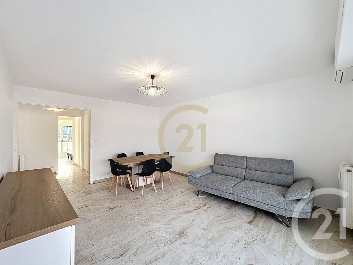 Maison à louer, 66m², CANNES