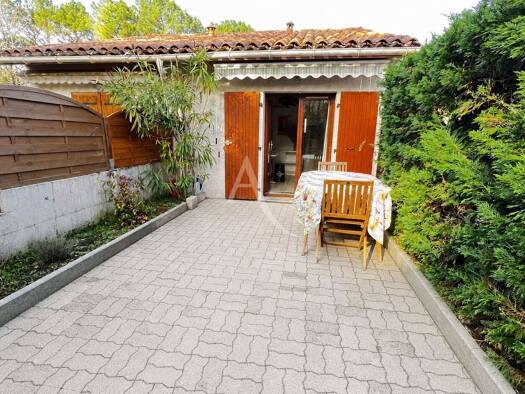 Maison à vendre 117 000 € 2 pièces 1 chambre 23,6 m² 53 m² de terrain La Palmyre Les Mathes 17570
