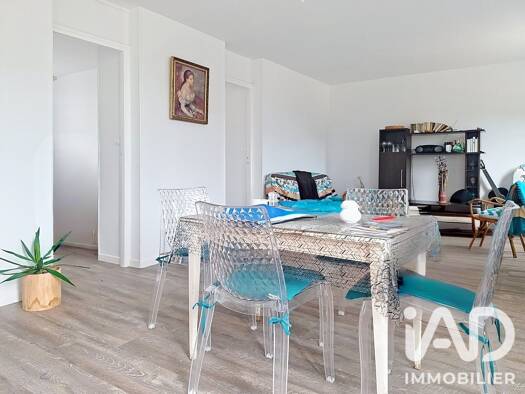 Appartement à vendre 241 000 € 4 pièces 3 chambres 75 m² RDC/5 Saint Maurice-Fetilly La Rochelle 17000