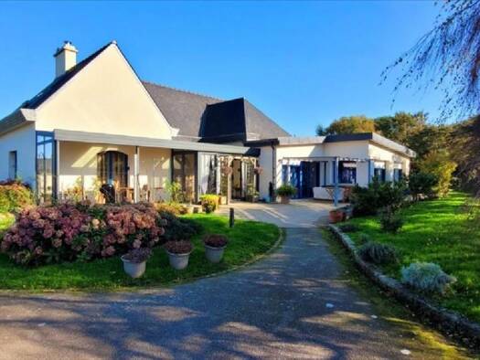 Maison à vendre 581 350 € 8 pièces 4 chambres 197 m² 1 508 m² de terrain Landéda 29870