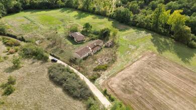 Maison à vendre 275 000 € 3 pièces 2 chambres 95 m² 178 620 m² de terrain Puylaroque 82240