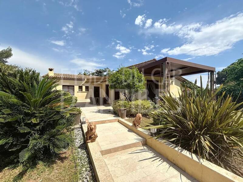 Maison à vendre, 227m², ANTIBES