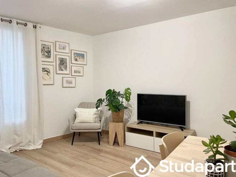 Maison à louer, 42m², PARIS 11E