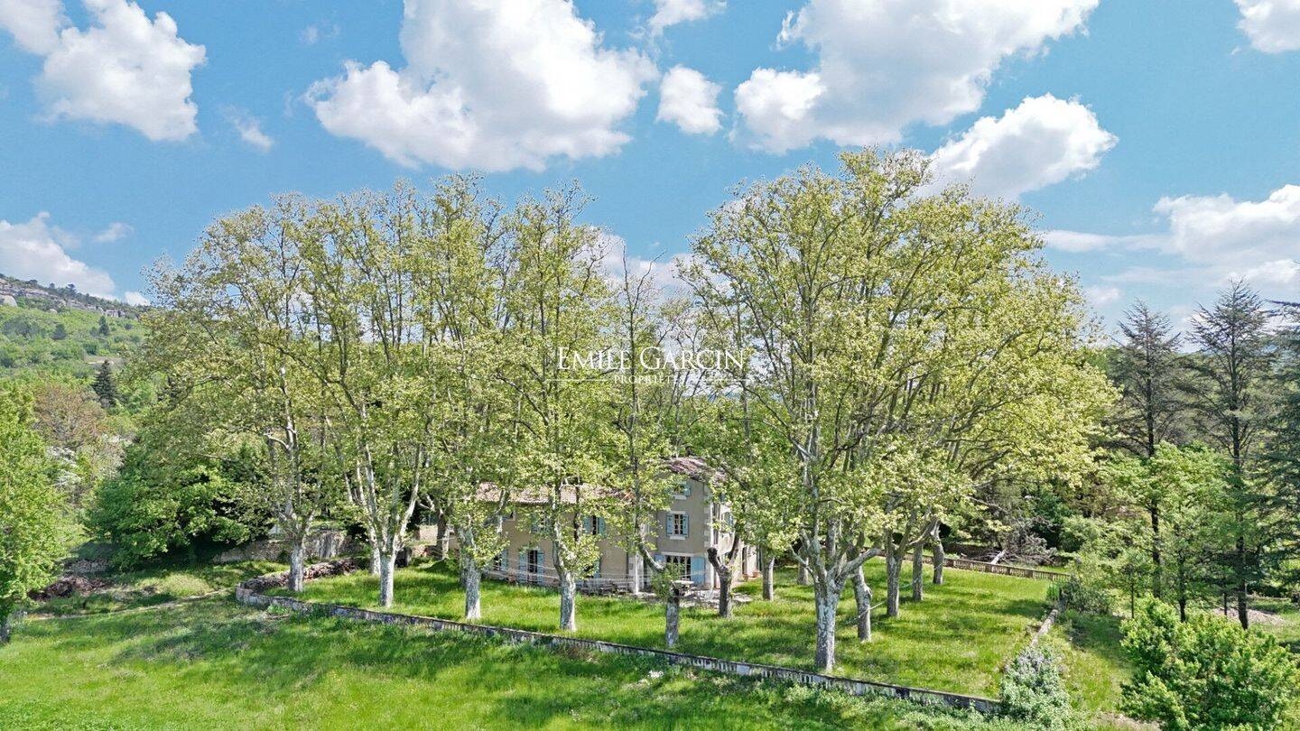 Maison à vendre, 400m², SAINT MARTIN DE CASTILLON