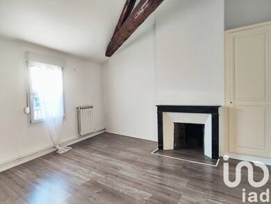 Appartement à vendre 109 000 € 4 pièces 2 chambres 75 m² Dernier étage, Étage 2/2 Centre-Léon Bourgeois Châlons-en-Champagne 51000