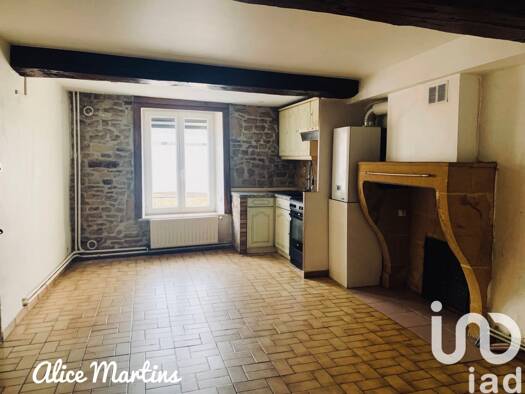 Maison de ville à vendre 69 500 € 3 pièces 3 chambres 73 m² 267 m² de terrain Floing 08200