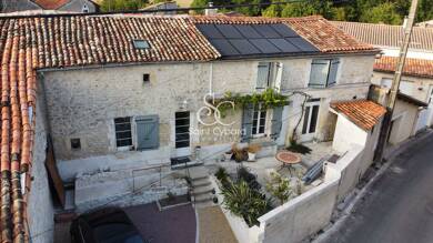 Maison à vendre 265 000 € 6 pièces 5 chambres 205 m² 100 m² de terrain Roullet Saint Estephe 16440