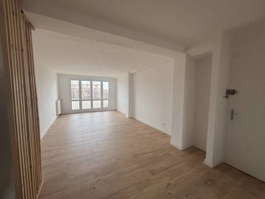 Appartement à vendre 119 500 € 3 pièces 1 chambre 73 m² 6ème étage Saint Martin Perpignan 66000