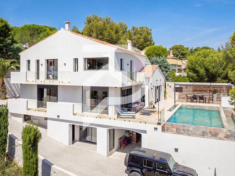 Maison à vendre, 375m², CASSIS
