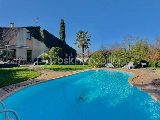 Maison à vendre 395 000 € 5 pièces 4 chambres 192 m² 2 446 m² de terrain Lagrave 81150